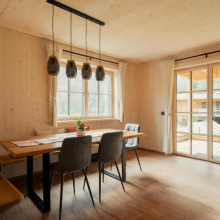 Apartment Haus Bluntautal *